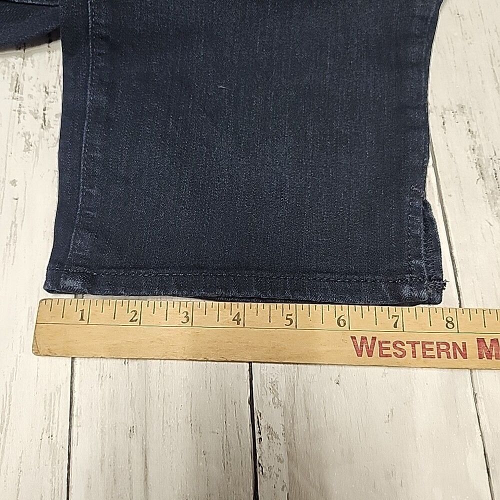 Spanx NWT Womens Size 32 Slim-X Casual Cropped Capri Jeans Shaping - Picture 9 of 13